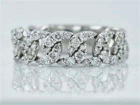 טבעת דגם צמה מיוחדת מאוד ויוקרתית יהלומים טבעיים זהב לבן 14K