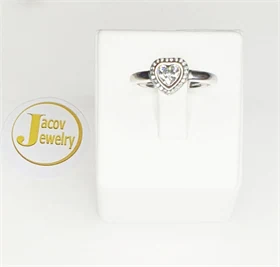 טבעת דגם לב לבן עם אבני זירקון בכסף 925