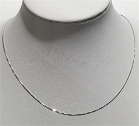 שרשרת דגם ונציה זהב לבן 14K באורך 42 ס"מ